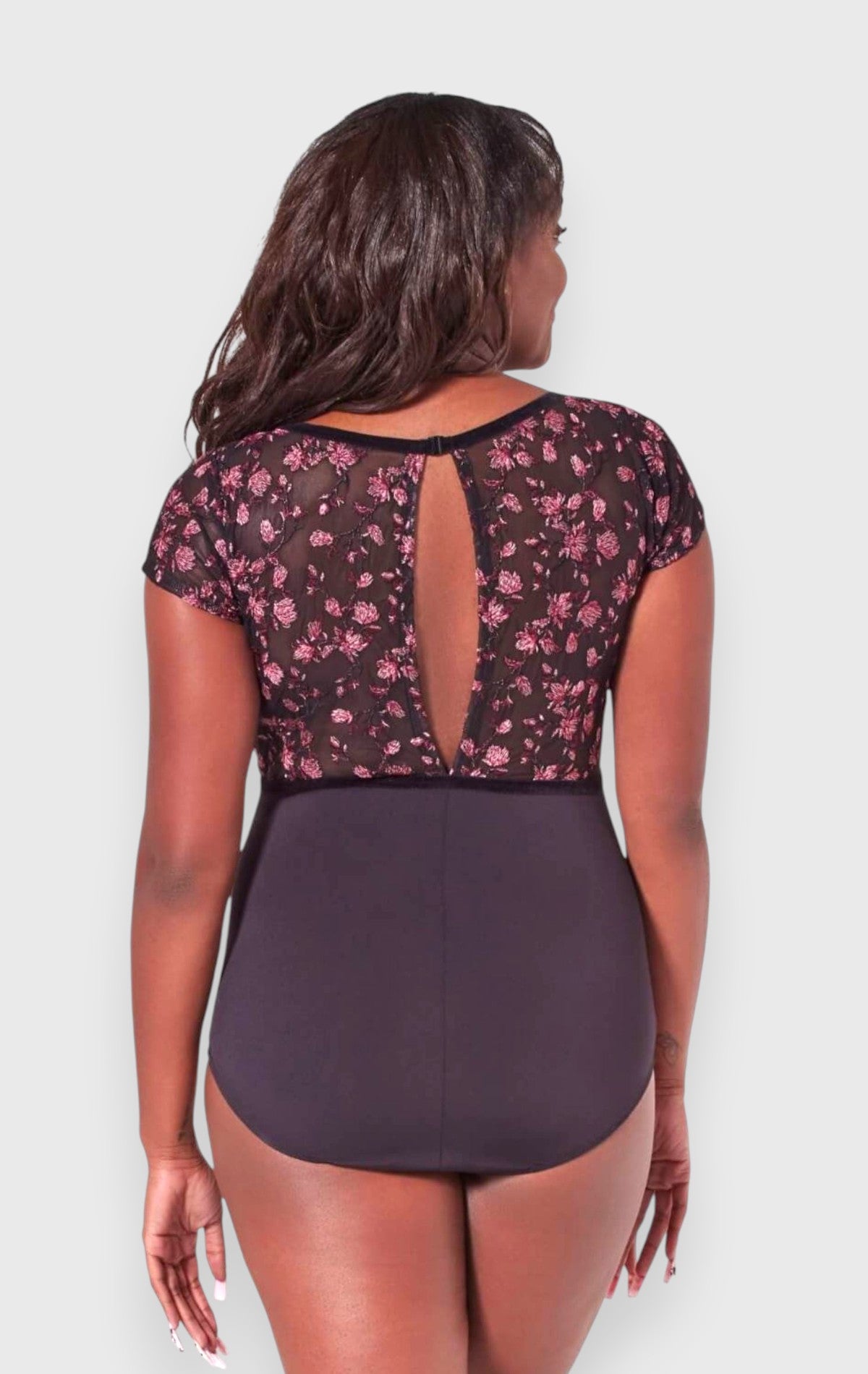 Body a maniche corte in rete Ornate Romance Fascination F12402W
