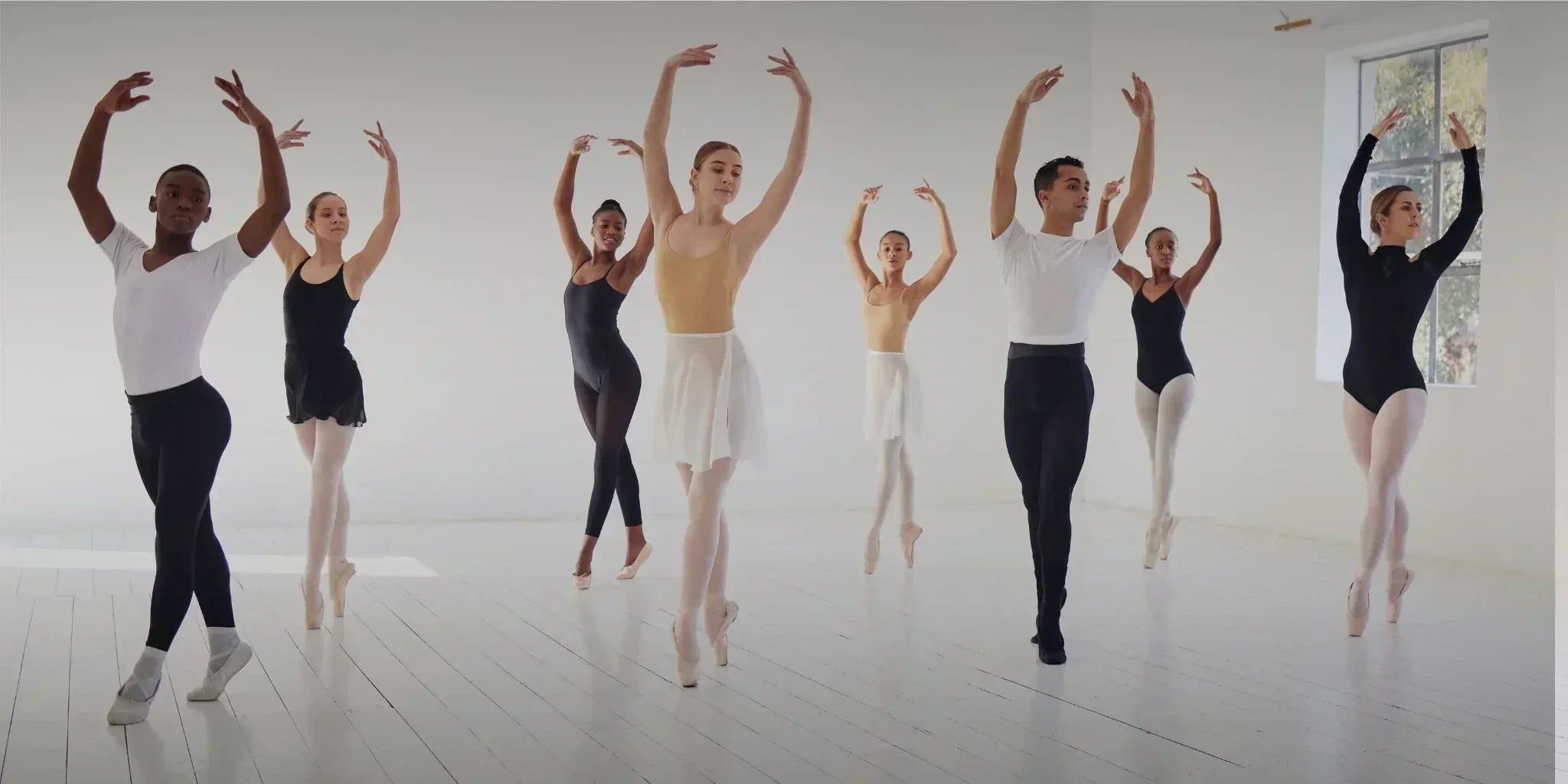 Body danza: come scegliere la scollatura giusta per valorizzare le spalle